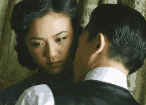李安 色戒 争议 汤唯 激情戏 梁朝伟 假戏真做_色戒无删减版
