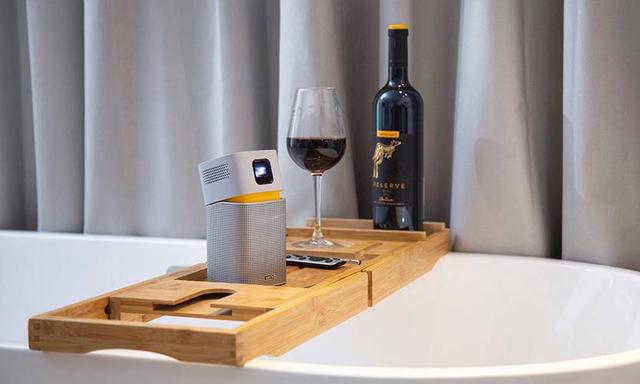 gv_女性科技人才_明基BenQ智能投影GV1