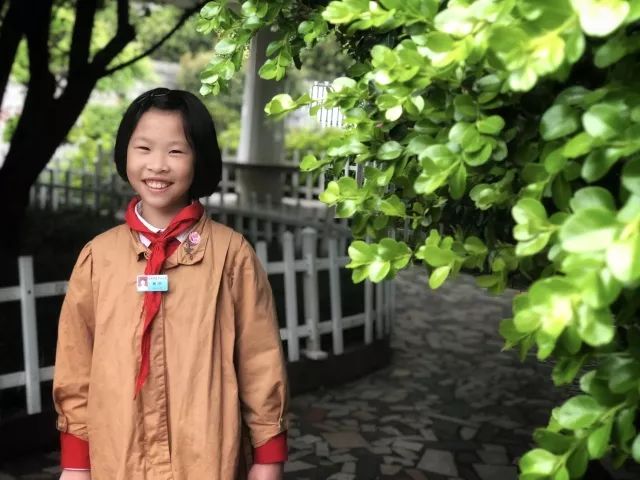 我的美母教师_老师妈妈的小学生作文_学生眼中的老师妈妈