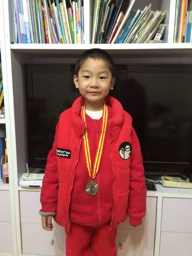 老师妈妈的小学生作文_我的美母教师_学生眼中的老师妈妈