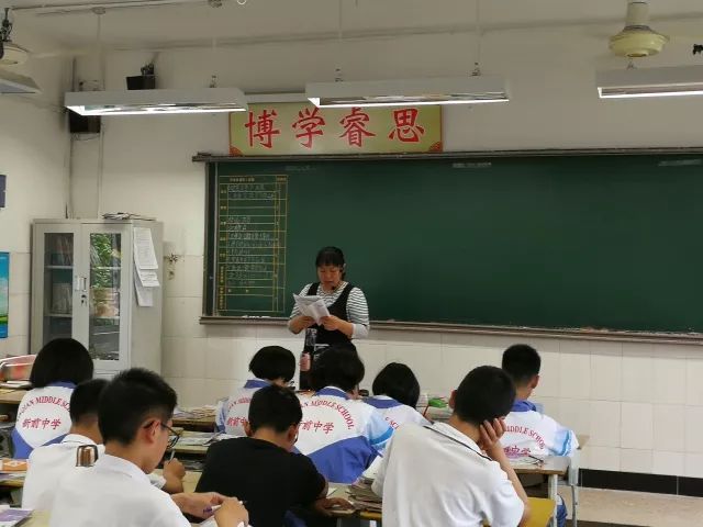 我的美母教师_老师妈妈的小学生作文_学生眼中的老师妈妈