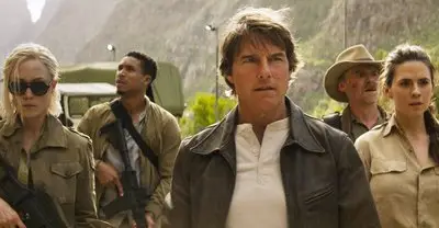 2025年最具影响力的十部欧美大片推荐 票房表现 文化热度 口碑评价 行业创新 DC宇宙重启篇章 票房新高 烂番茄评分 91% 人性化克拉克·肯特_欧美大片