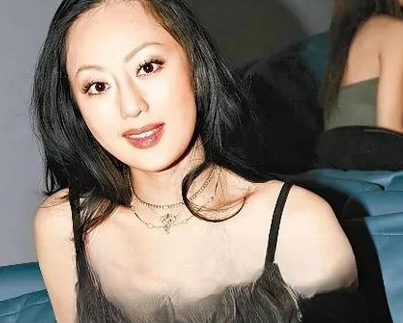 成人三级片_章小惠 45岁拍三级片 还债 败家女