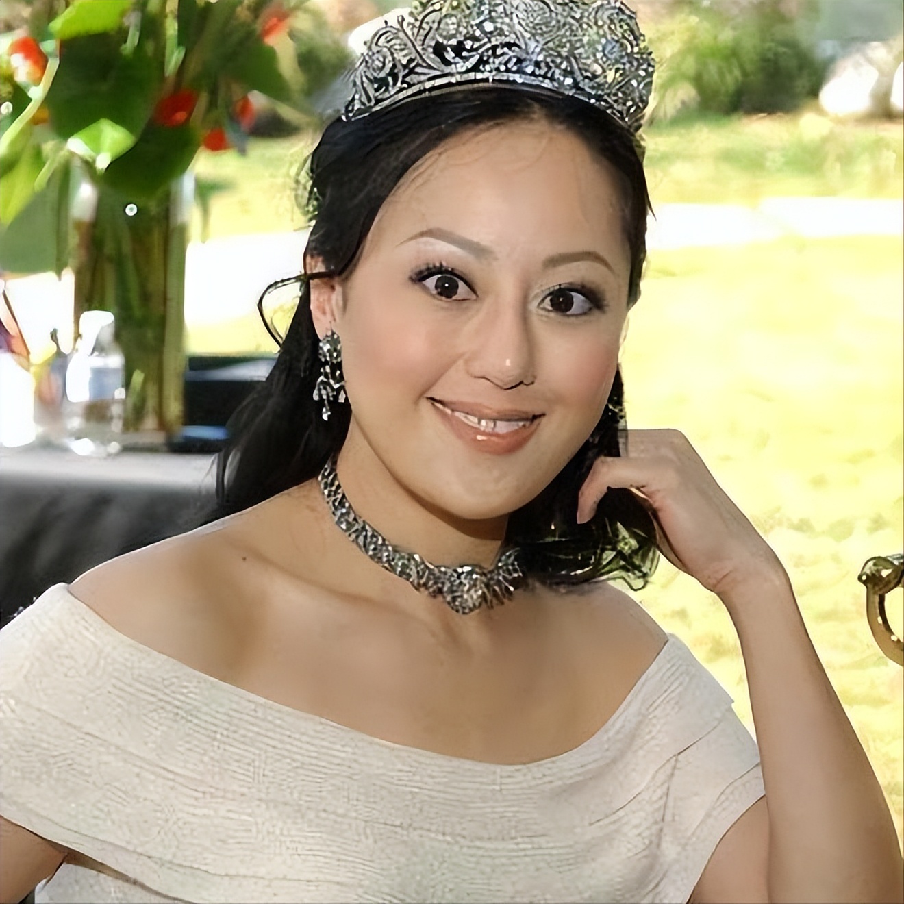 章小惠 45岁拍三级片 还债 败家女_成人三级片