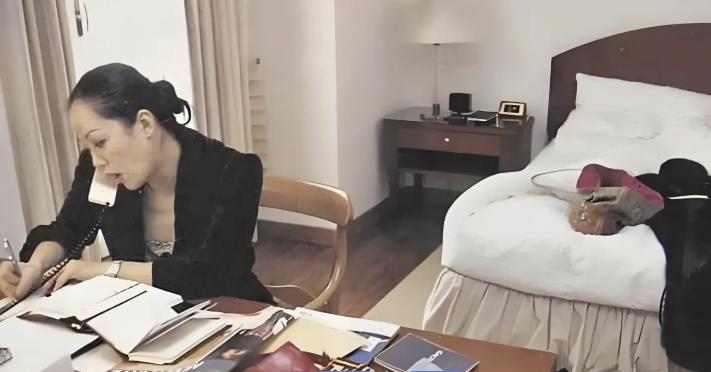 成人三级片_章小惠 45岁拍三级片 还债 败家女