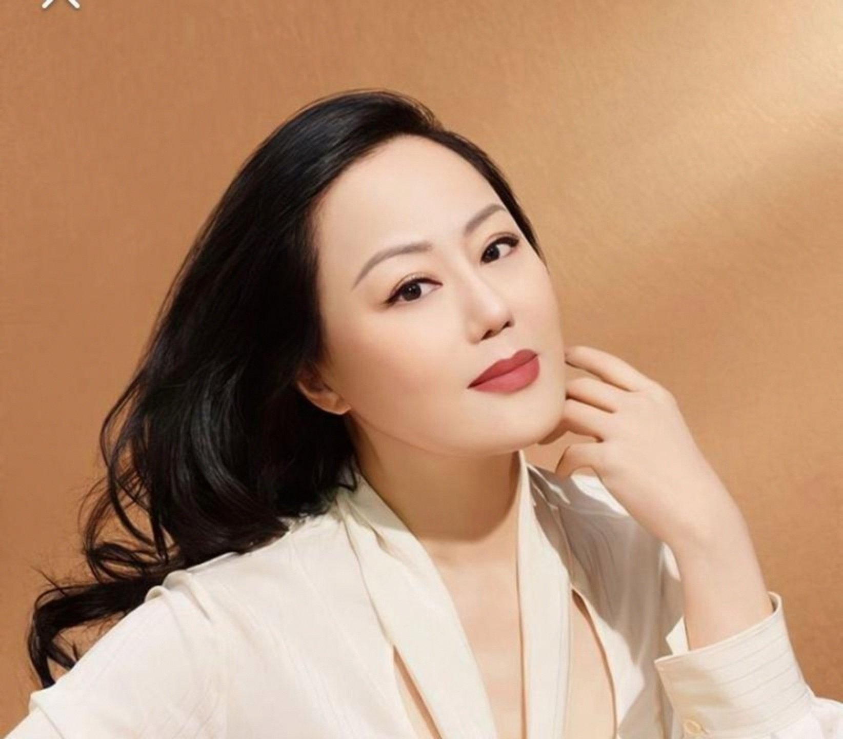 成人三级片_章小惠 45岁拍三级片 还债 败家女