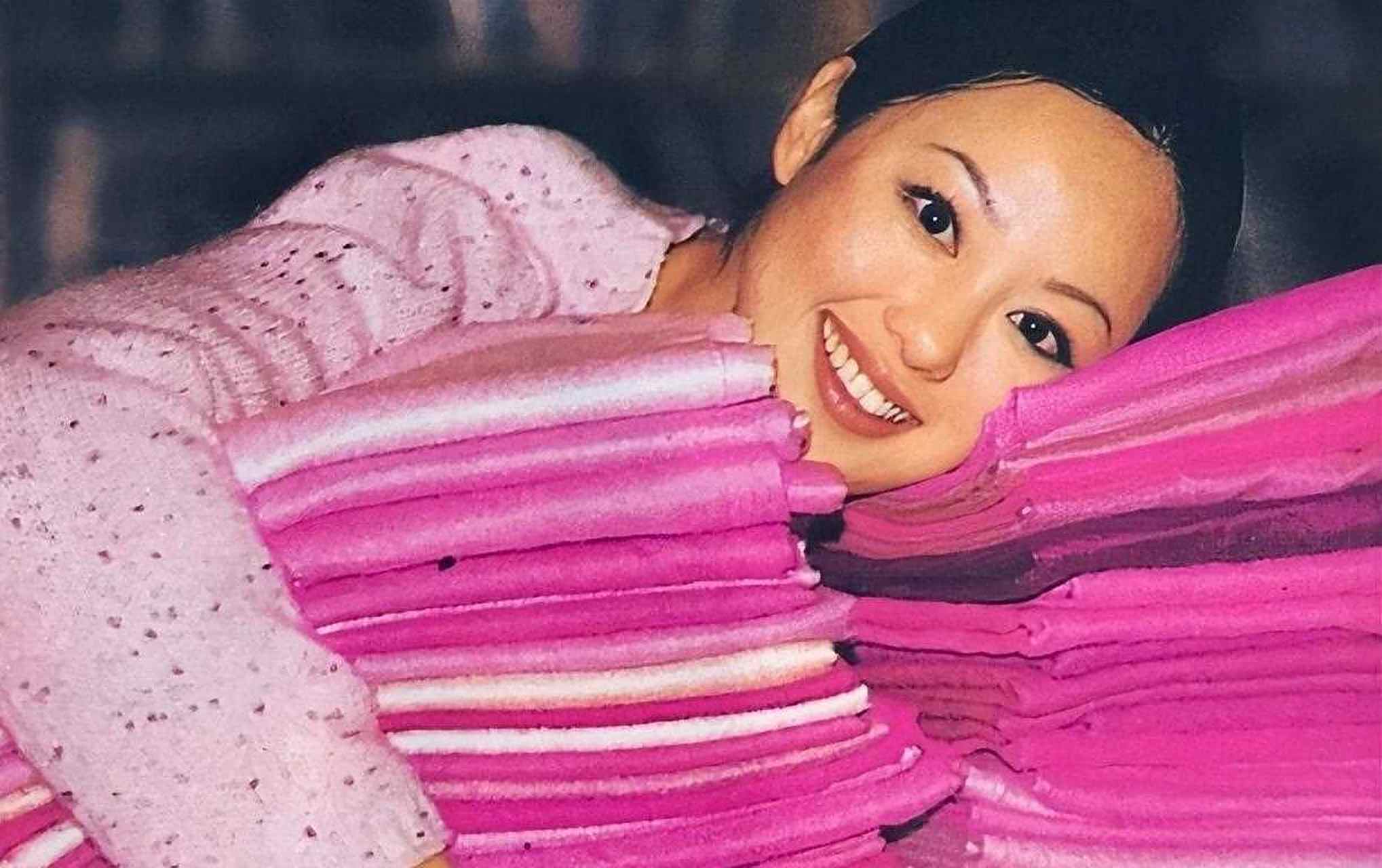 成人三级片_章小惠 45岁拍三级片 还债 败家女